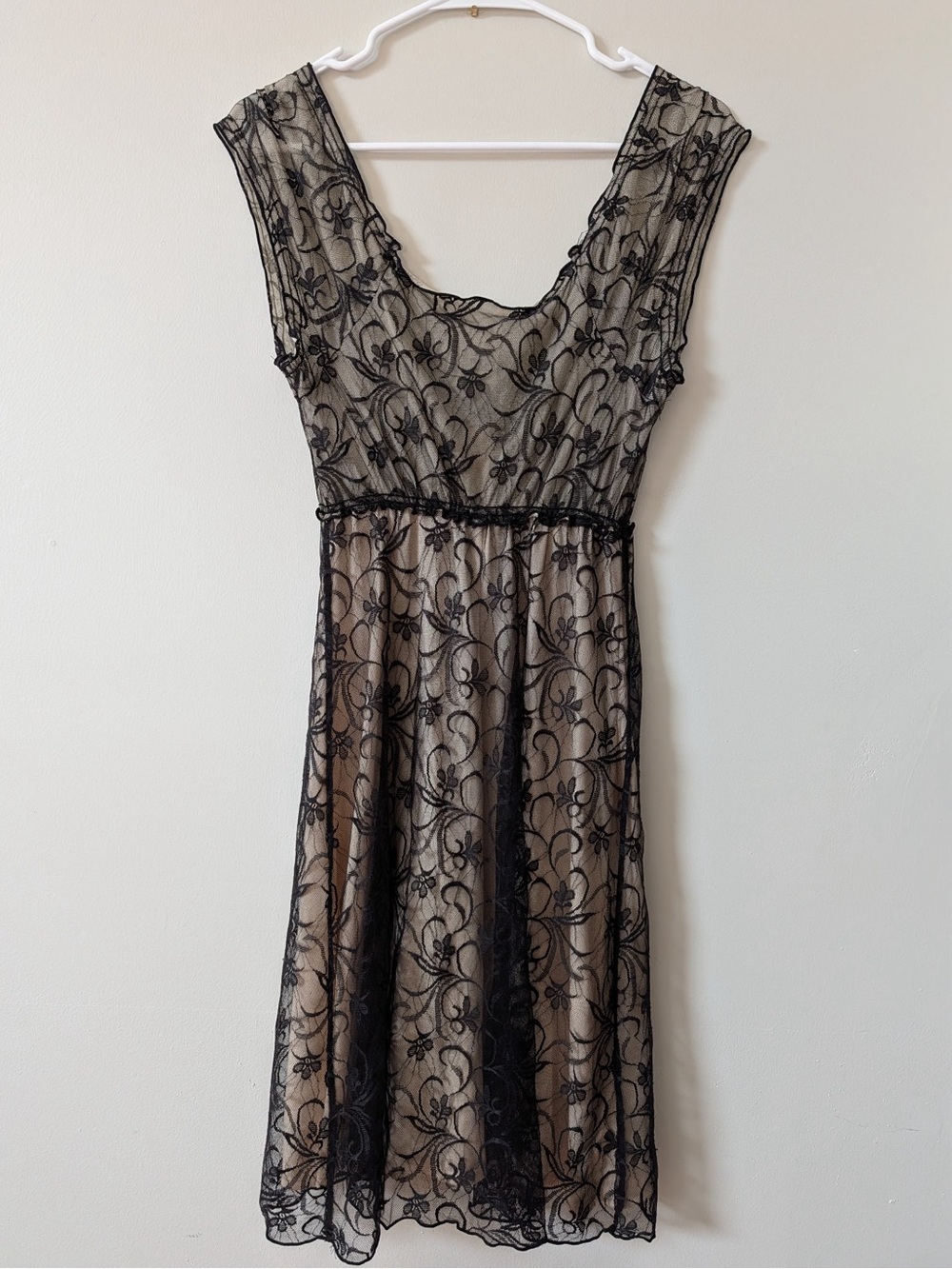 Max Studio Black Lace Overlay Nude/Tan Chemise Slip - Picture 7 of 7